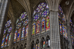 Stained glass of the clerestory